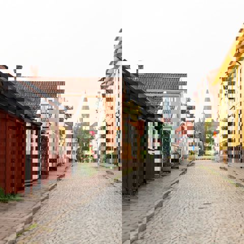 Vy över Rådhusgatan i Västervik.